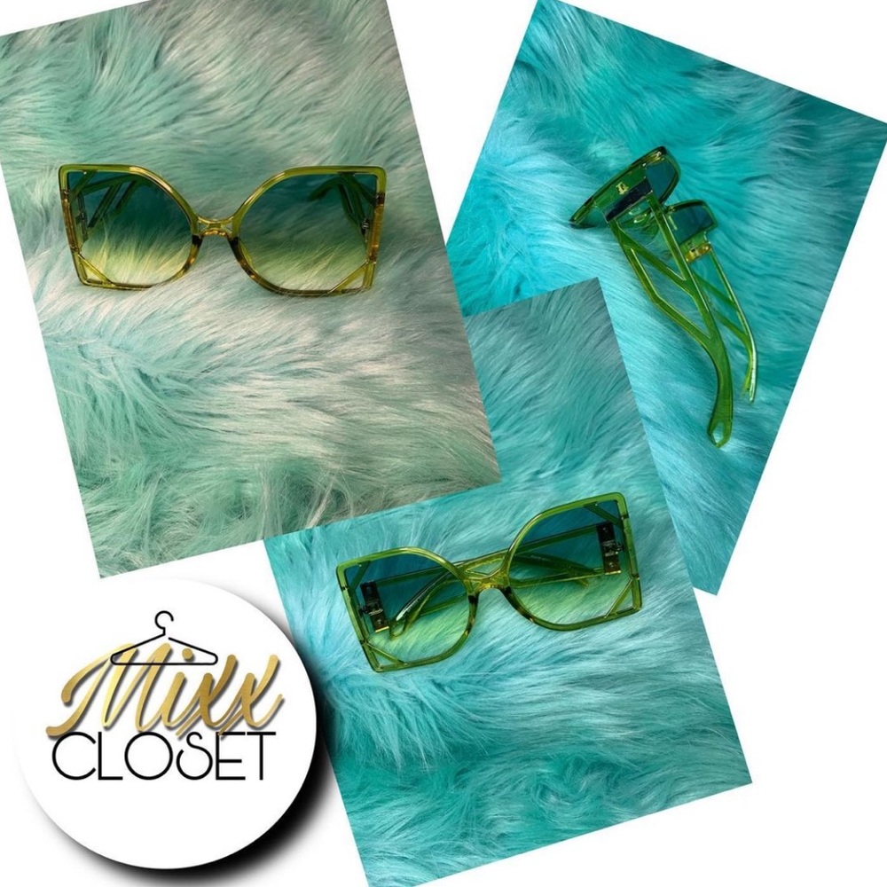 Blue and yellow multicolor sunglasses